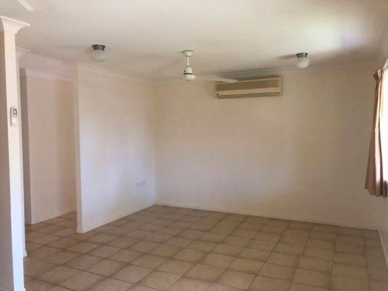 4/259 Carlton Street, Kawana QLD 4701